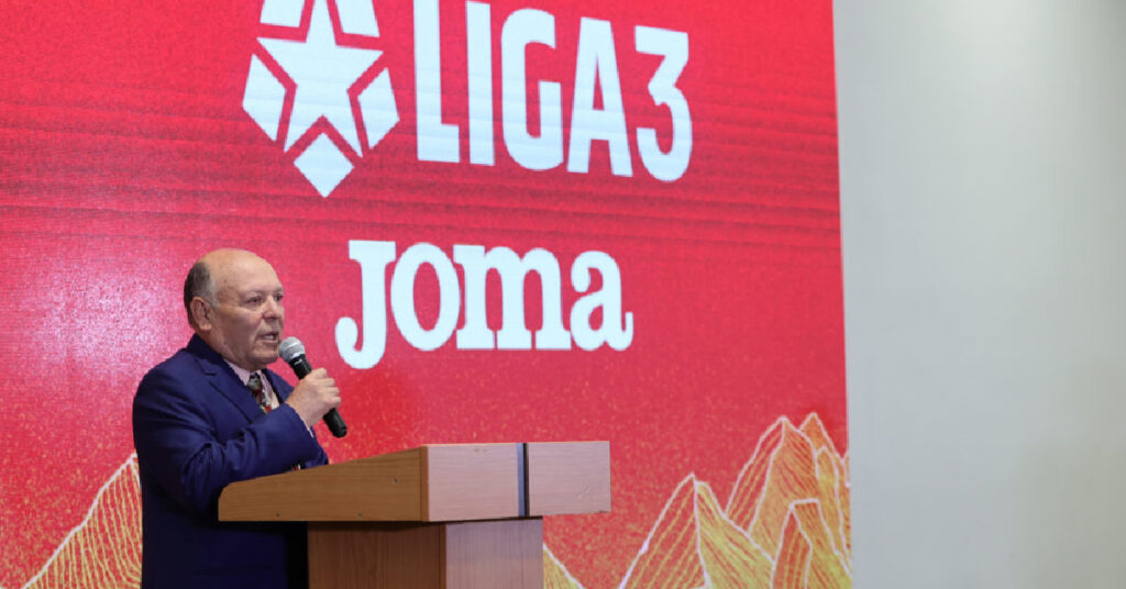 JOMA sponsor oficial de la Liga 3: impulso al fútbol profesional desde la base