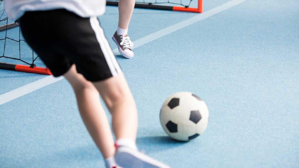 tenis para futsal