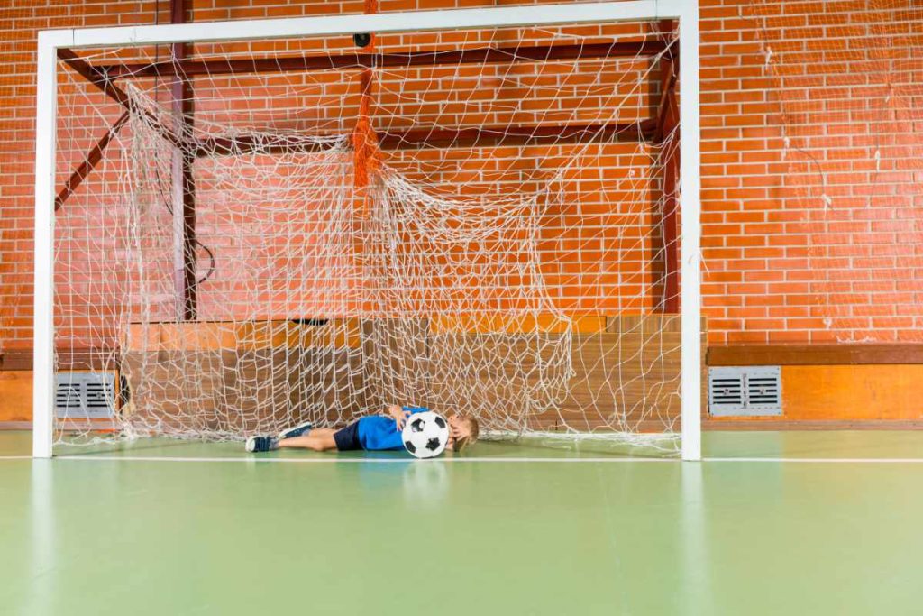 Zapatillas Futsal Edición Profesional: La Cumbre del Calzado Técnico en Joma Perú